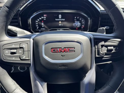 Used 2024 GMC Sierra 1500 SLT w/ SLT Convenience Package RWD image 25