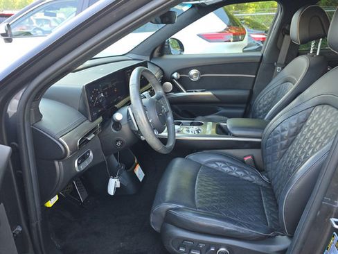 Used 2023 Genesis GV60 Performance AWD/4WD image 5