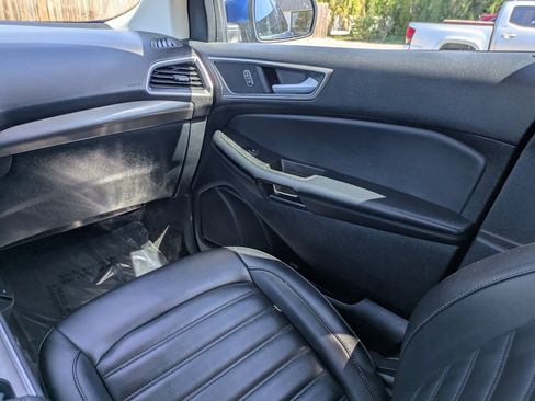 Used 2024 Ford Edge SEL AWD/4WD image 17