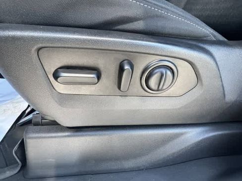 Used 2021 Chevrolet Silverado 1500 RST w/ Convenience Package II RWD image 14