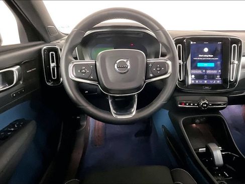 Used 2023 Volvo C40 P8 Recharge Ultimate AWD/4WD image 4