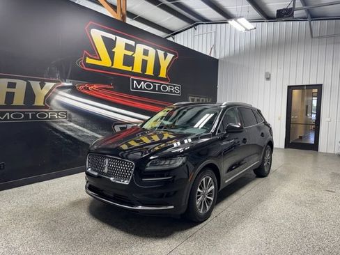 Used 2023 Lincoln Nautilus AWD w/ Premium Package image 1