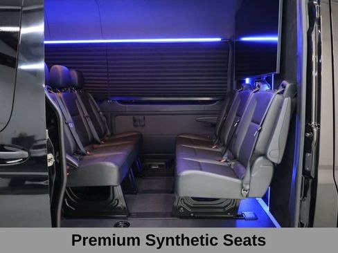 Used 2022 Mercedes-Benz Sprinter 2500 image 17