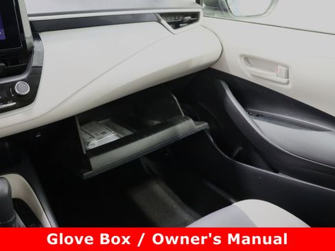 Used 2023 Toyota Corolla LE image 20