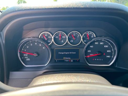 Used 2022 Chevrolet Silverado 1500 RST w/ Convenience Package II AWD/4WD image 16