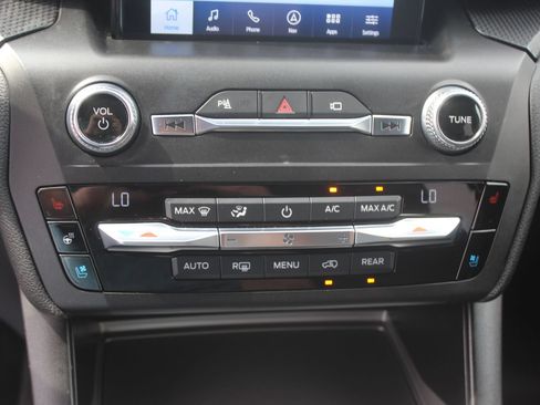 Used 2020 Ford Explorer ST w/ Premium Technology Package AWD/4WD image 31
