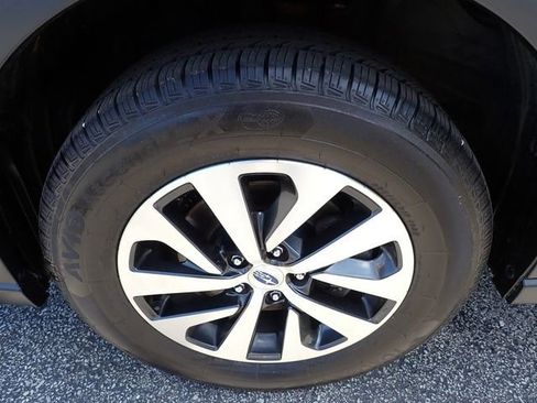 Used 2021 Subaru Outback Premium w/ Popular Package #1 AWD/4WD image 11