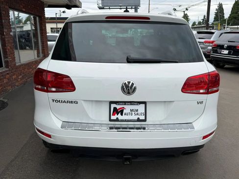 Used 2013 Volkswagen Touareg Sport AWD/4WD image 5