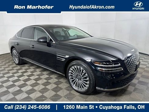 Used 2023 Genesis G80 image 1