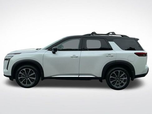 New 2026 Nissan Pathfinder Platinum AWD/4WD image 3