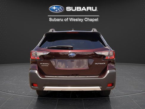 Certified 2025 Subaru Outback Limited AWD/4WD image 7