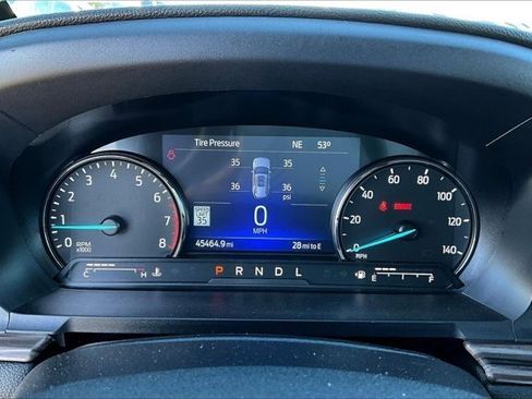 Used 2023 Ford Explorer Limited image 13