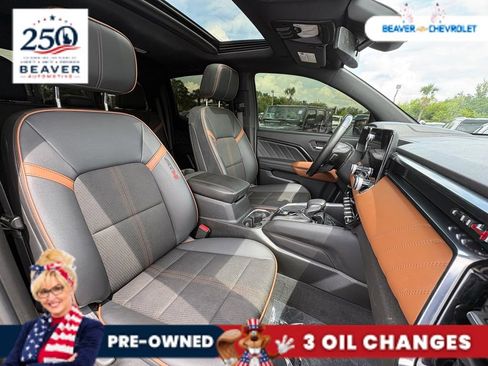 Used 2024 GMC Canyon AT4 w/ Technology Package AWD/4WD image 28