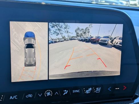 New 2026 Chevrolet Traverse High Country image 23