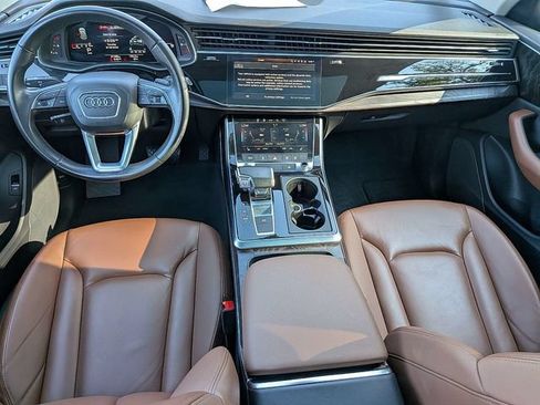 Used 2022 Audi Q8 Premium w/ Convenience Package AWD/4WD image 16