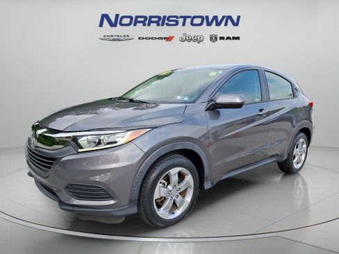 Used 2021 Honda HR-V LX image 3