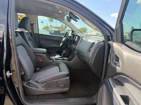 Used 2015 Chevrolet Colorado Z71 RWD image 18
