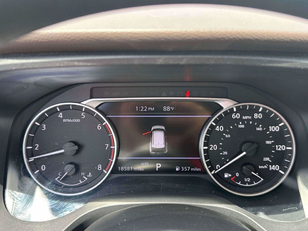 Used 2022 Nissan Rogue SV AWD/4WD image 25