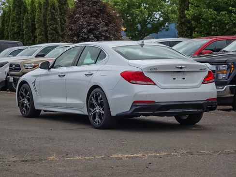 Used 2020 Genesis G70 2.0T w/ Prestige Package AWD/4WD image 5