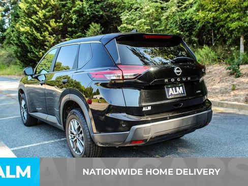 Used 2024 Nissan Rogue S AWD/4WD image 4