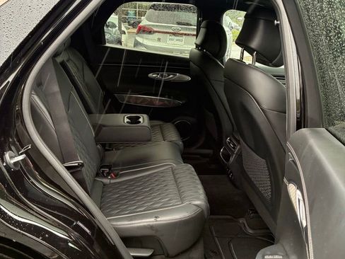 Used 2024 Genesis GV70 3.5T Sport w/ Sport Advanced Package AWD/4WD image 23