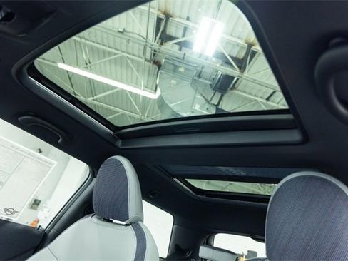 New 2026 MINI Cooper 2-Door Hardtop image 12