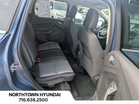 Used 2018 Ford Escape SE FWD image 32