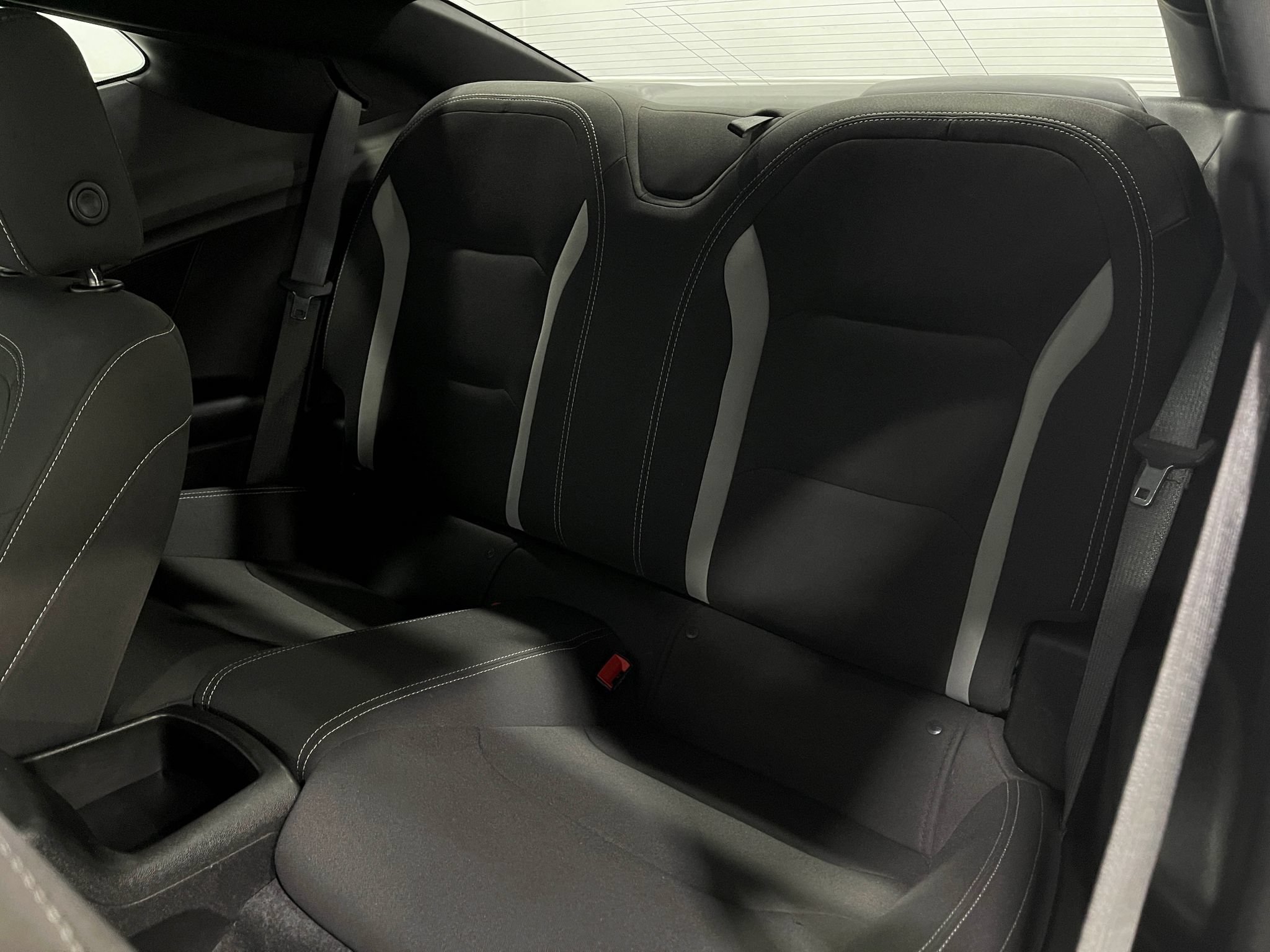 Used 2019 Chevrolet Camaro SS RWD image 27