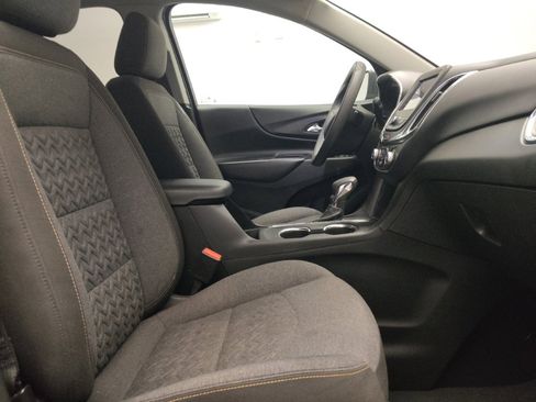 Used 2022 Chevrolet Equinox LT FWD image 21