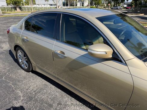 Used 2012 Hyundai Genesis 3.8 w/ Premium Pkg image 29