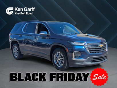 Used 2023 Chevrolet Traverse LT