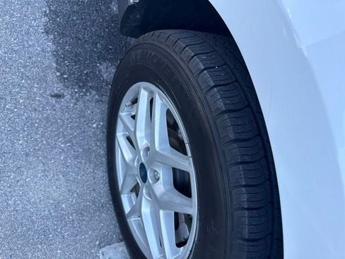 Used 2022 Ford Edge SEL AWD/4WD image 38