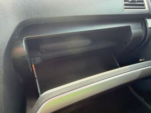 Used 2016 Ford Explorer XLT AWD/4WD image 30