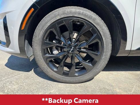 Used 2022 Kia Sorento SX FWD image 4