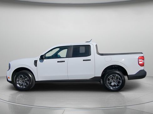 New 2026 Ford Maverick XLT w/ XLT Luxury Package FWD image 18
