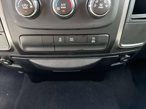 Used 2024 RAM 1500 Warlock RWD image 26