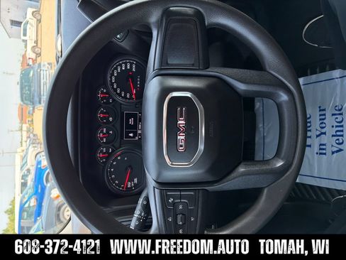 Used 2024 GMC Sierra 1500 Pro w/ Graphite Edition AWD/4WD image 18