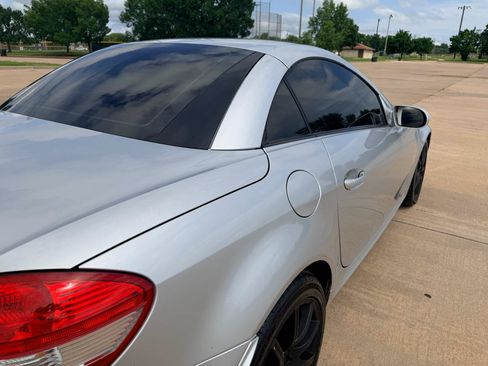 Used 2006 Mercedes-Benz SLK 350 image 37
