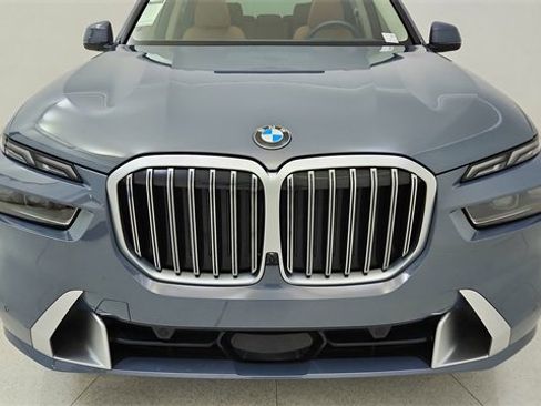 Used 2026 BMW X7 xDrive40i image 8