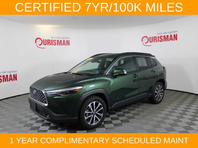 Used 2023 Toyota Corolla Cross XLE AWD/4WD image 3