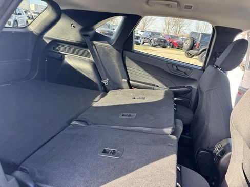 Used 2024 Ford Escape Active image 33