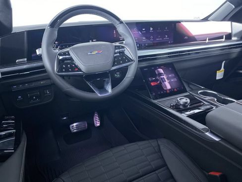 New 2026 Cadillac Escalade V w/ LPO, ONYX Package AWD/4WD image 2