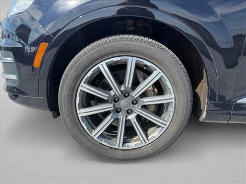 Used 2017 Audi Q7 3.0T Prestige w/ Prestige Package AWD/4WD image 18
