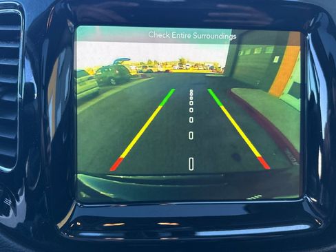 Used 2018 Jeep Compass Limited w/ Navigation Group image 25