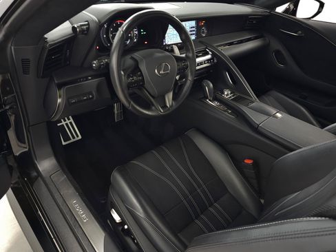 Used 2018 Lexus LC 500 Coupe w/ Touring Package RWD image 15