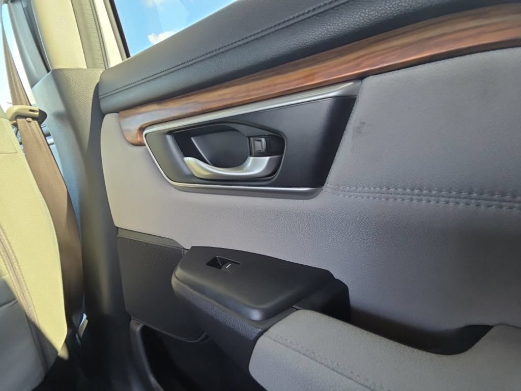 Used 2019 Honda CR-V EX image 19