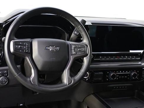 Used 2024 Chevrolet Silverado 2500 ZR2 w/ ZR2 Bison Edition image 12