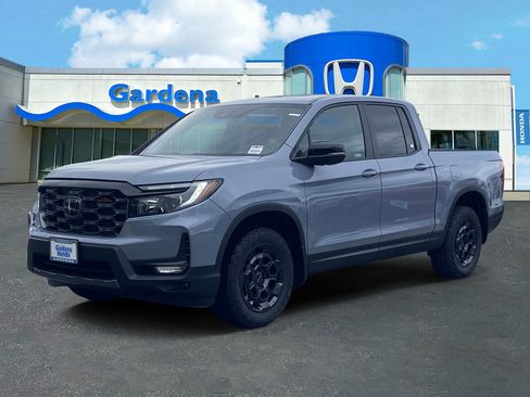 New 2026 Honda Ridgeline TrailSport+ image 3