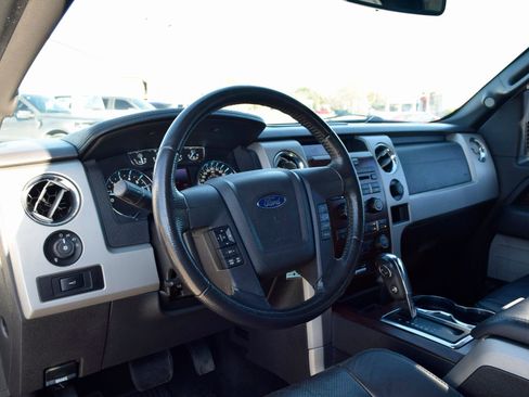 Used 2012 Ford F150 Lariat w/ Lariat Chrome Pkg image 18