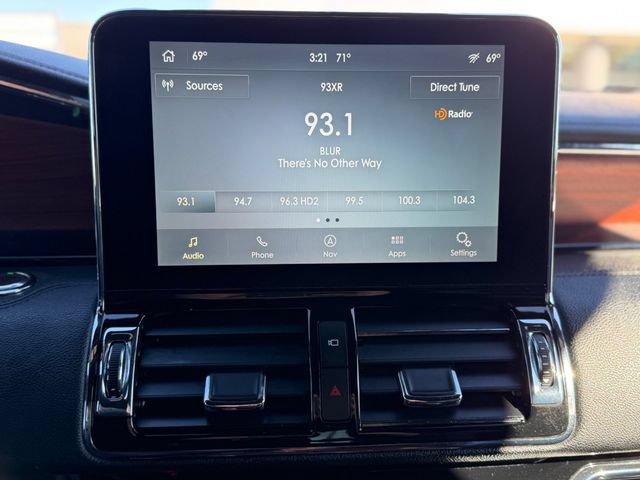 Used 2021 Lincoln Navigator L Reserve AWD/4WD image 31